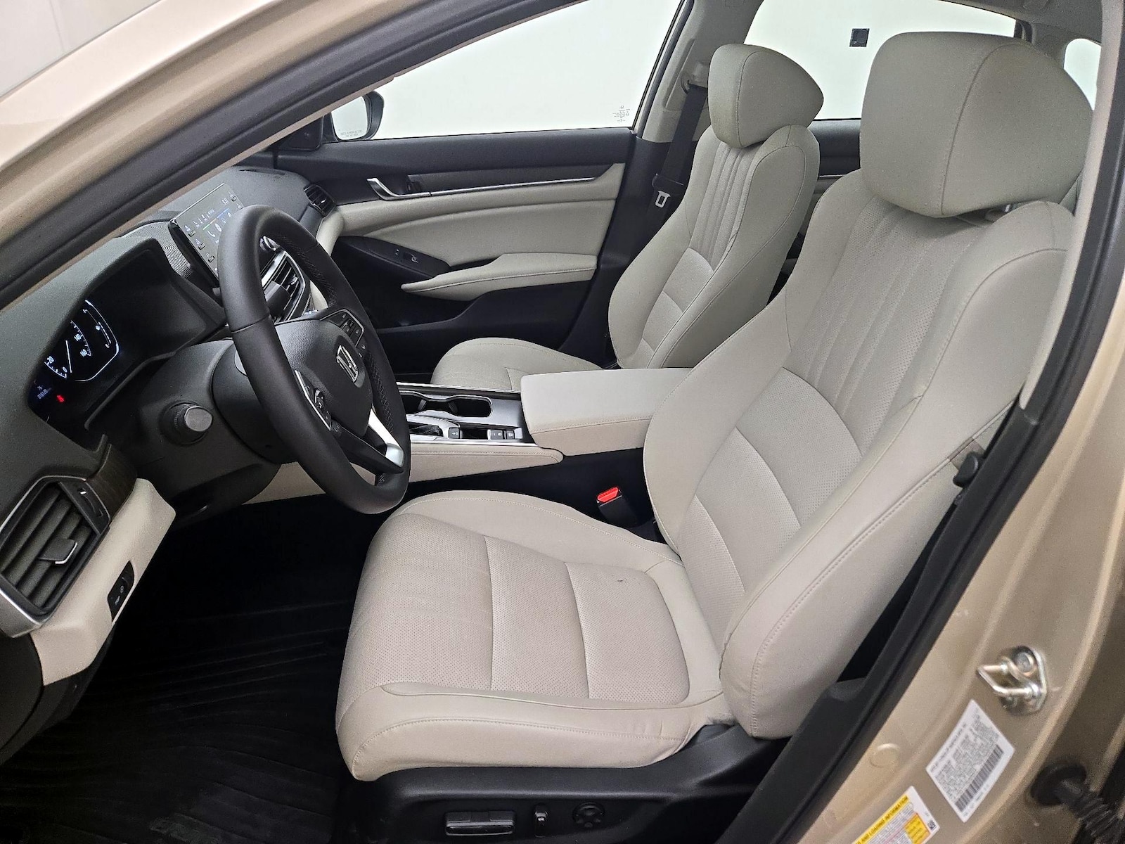 2018 Honda Accord EX-L - Photo 12