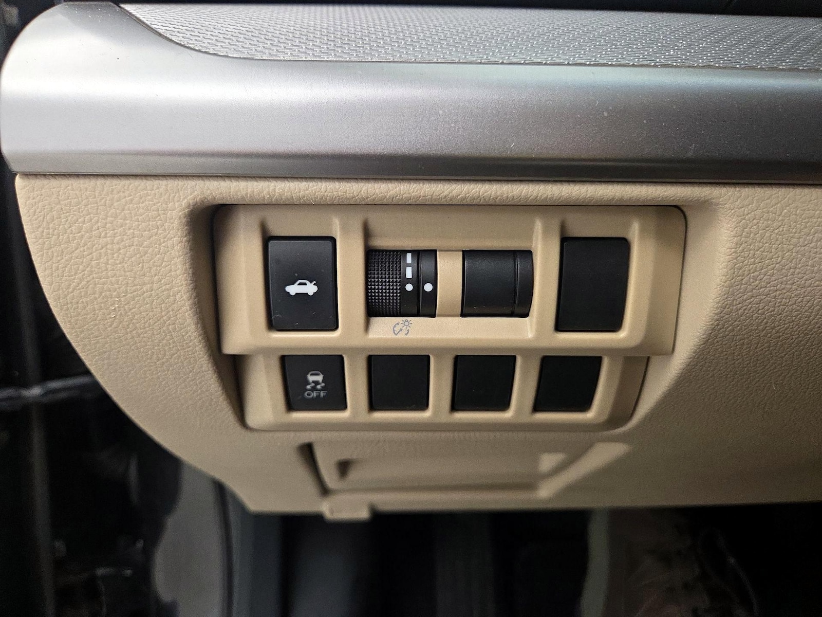 2015 Subaru Legacy 2.5i Premium - Photo 14