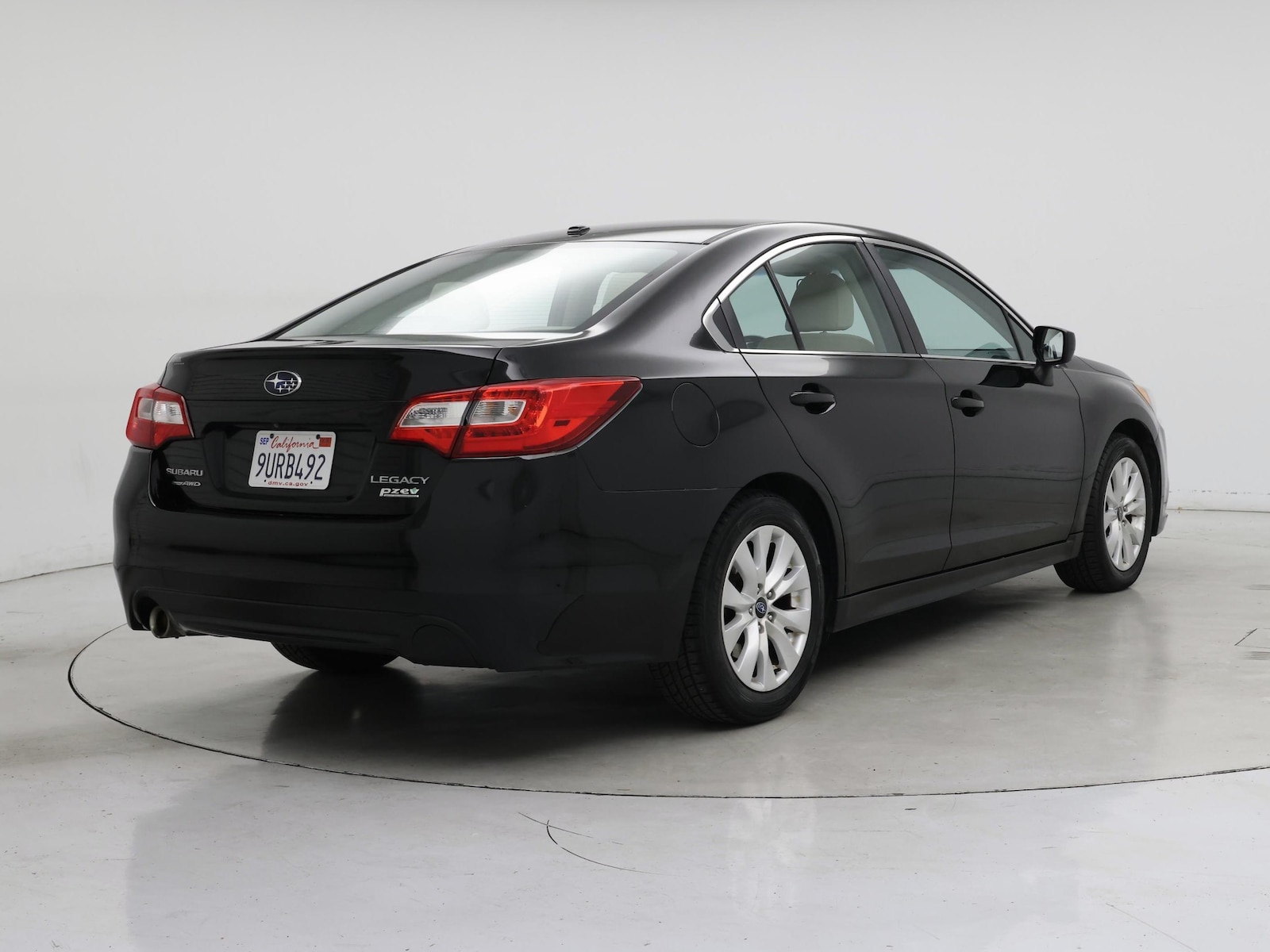 2015 Subaru Legacy 2.5i Premium - Photo 9