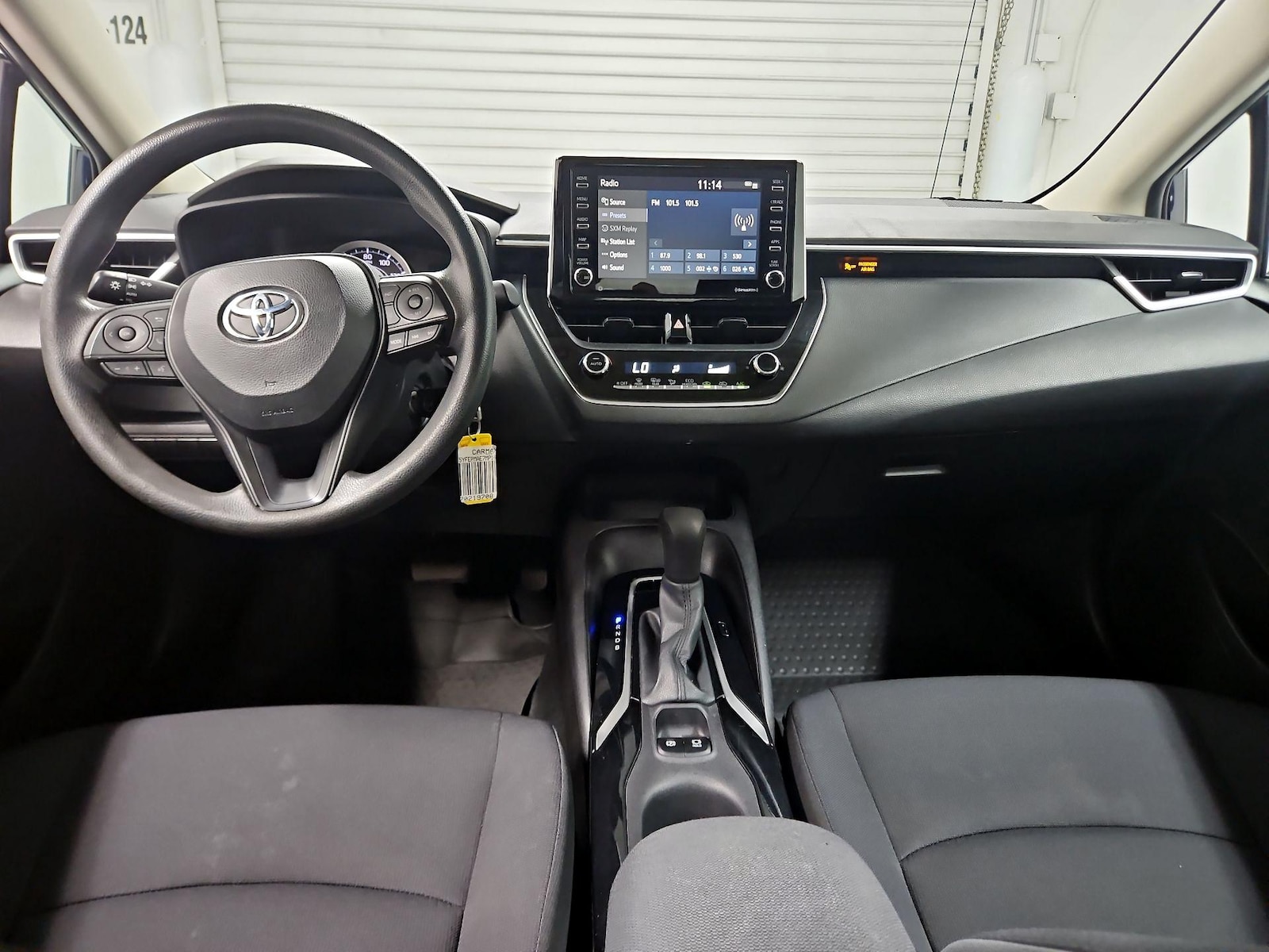 2021 Toyota Corolla LE - Photo 10