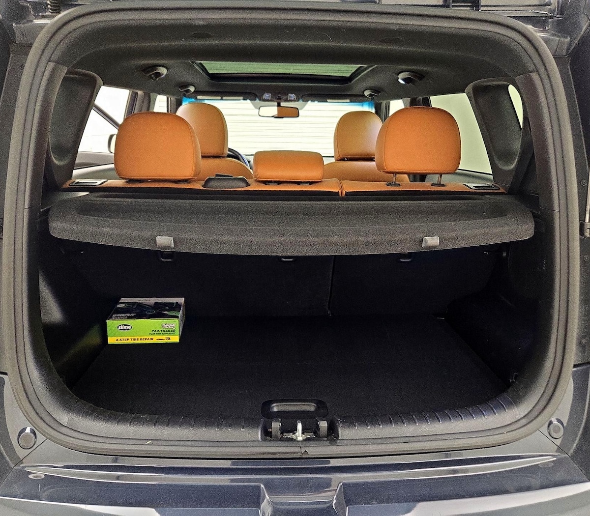 Trunk/Cargo (Seats Up)