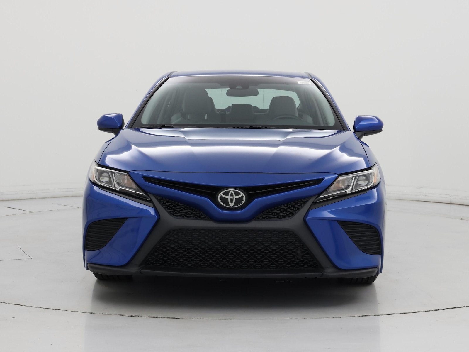 2018 Toyota Camry SE - Photo 6