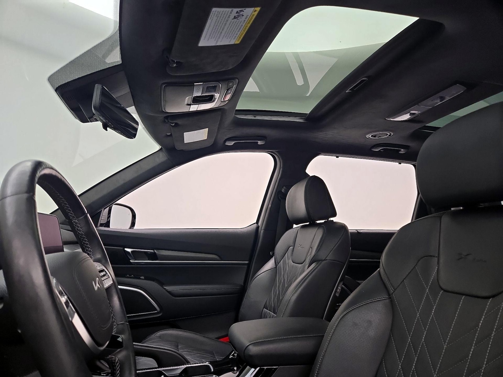 Sunroof(s) & Overhead Airbags