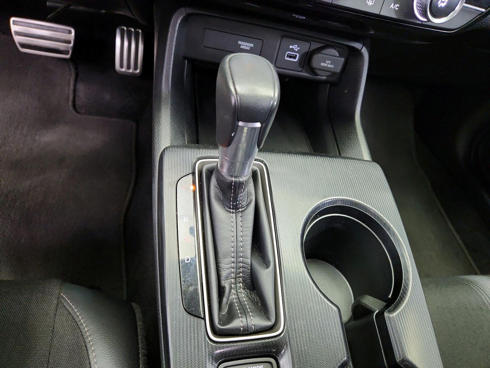 2024 Honda Civic Sport - Photo 18