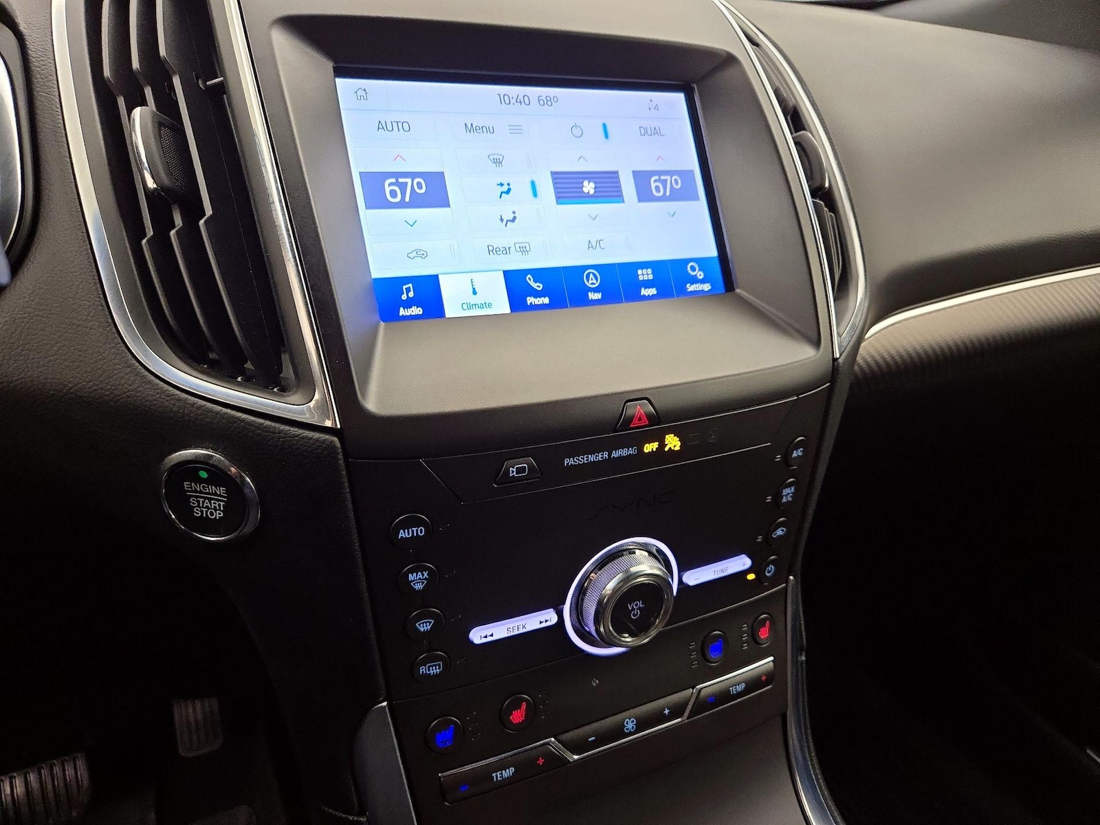 2020 Ford Edge Titanium - Photo 18