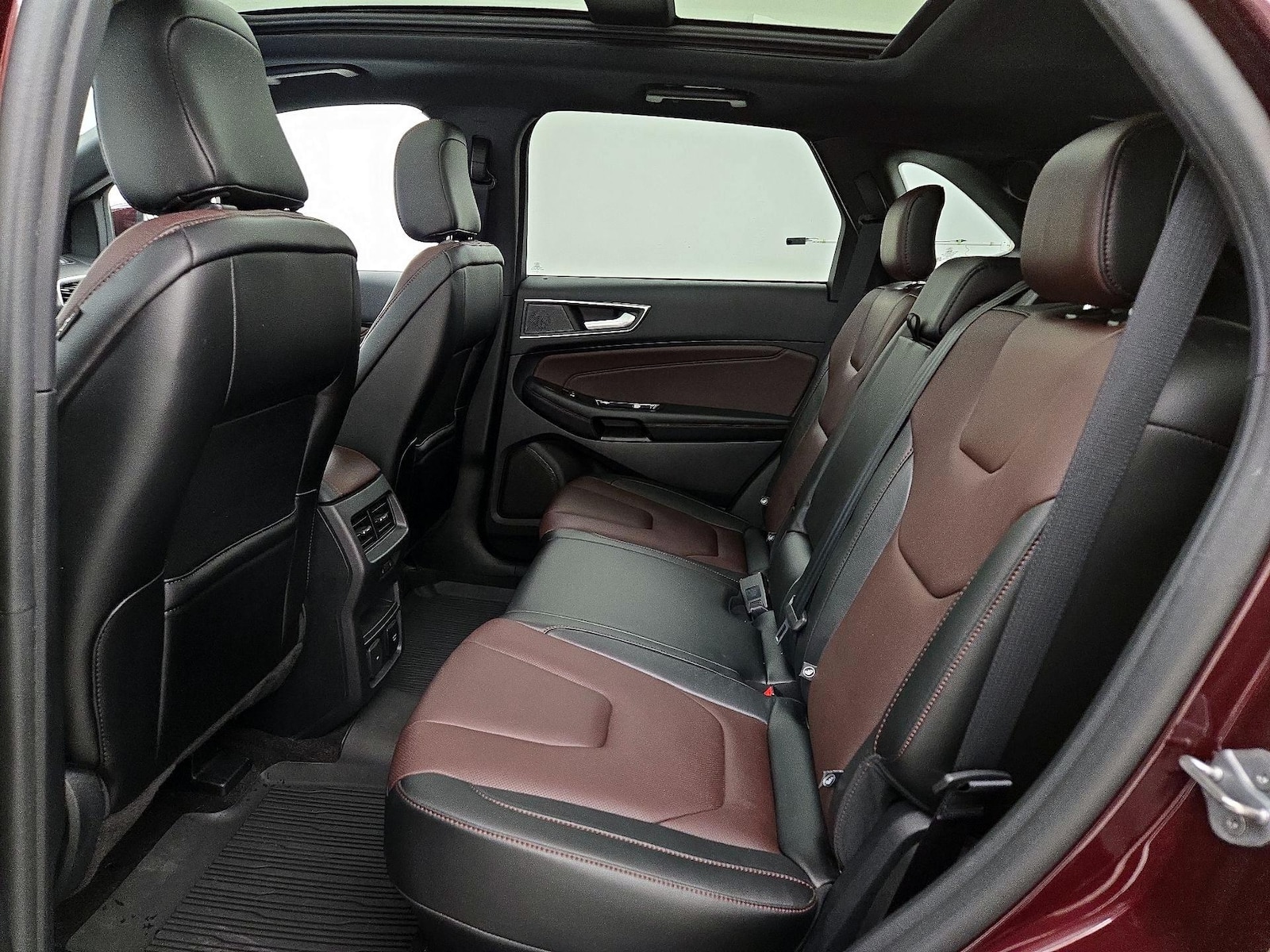 2020 Ford Edge Titanium - Photo 22