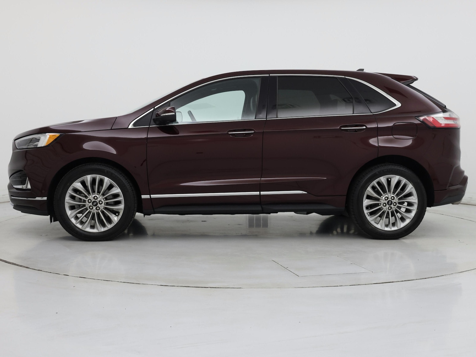 2020 Ford Edge Titanium - Photo 4