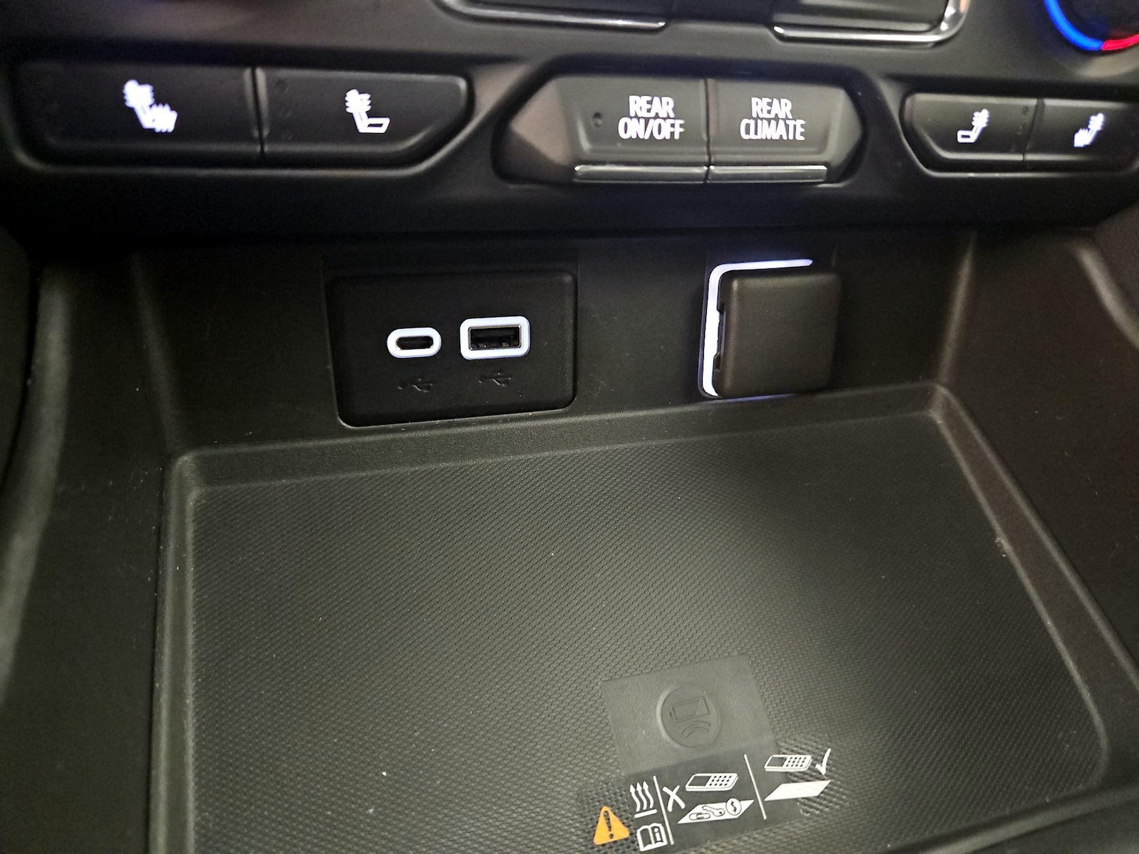 2021 Chevrolet Tahoe LT - Photo 19