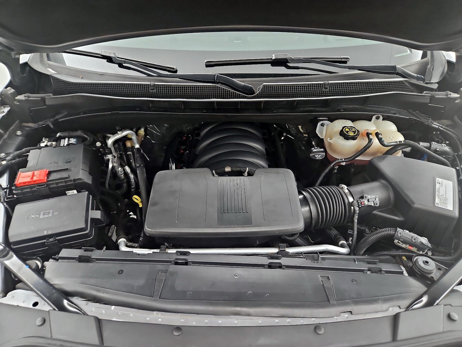 2021 Chevrolet Tahoe LT - Photo 25