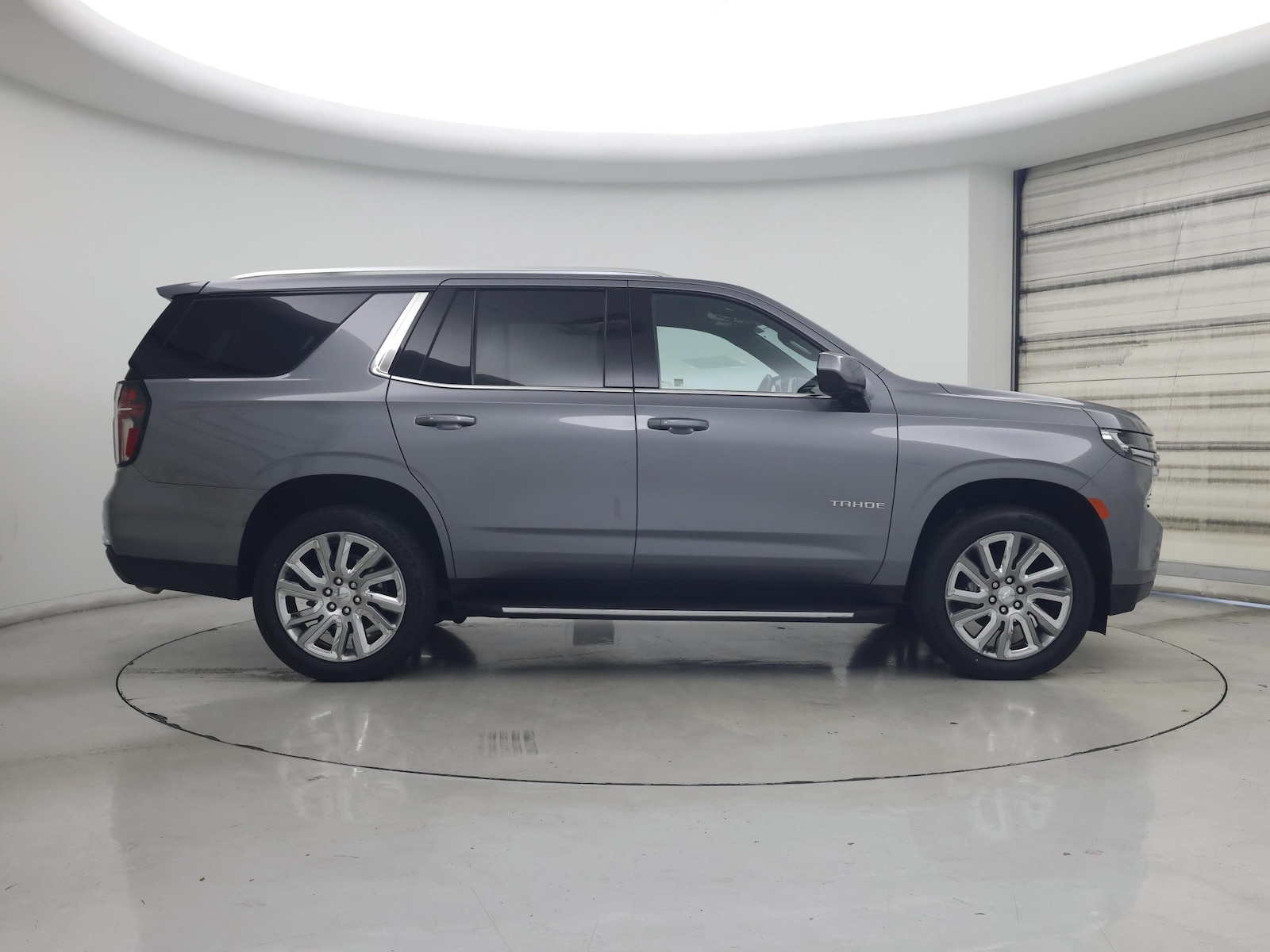 2021 Chevrolet Tahoe LT - Photo 8