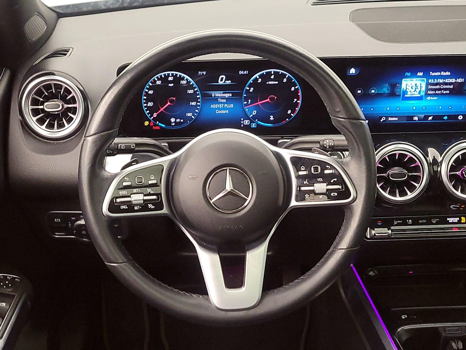 2022 Mercedes-Benz GLB Base - Photo 11
