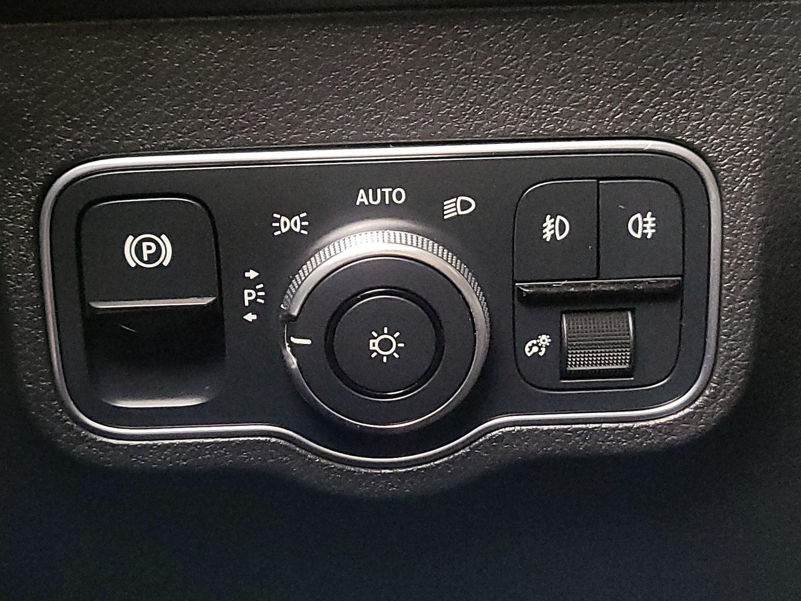 2022 Mercedes-Benz GLB Base - Photo 14