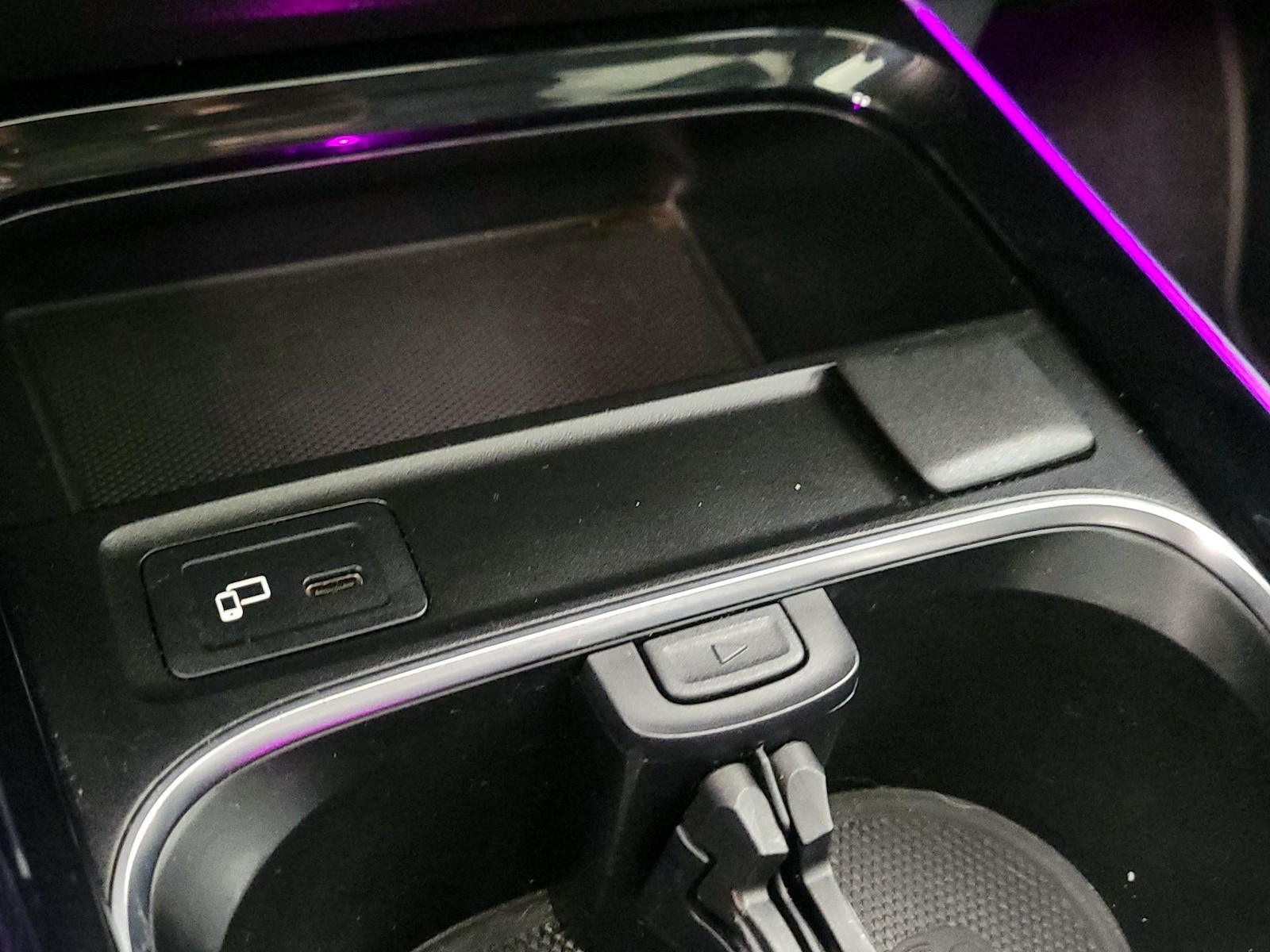 2022 Mercedes-Benz GLB Base - Photo 19