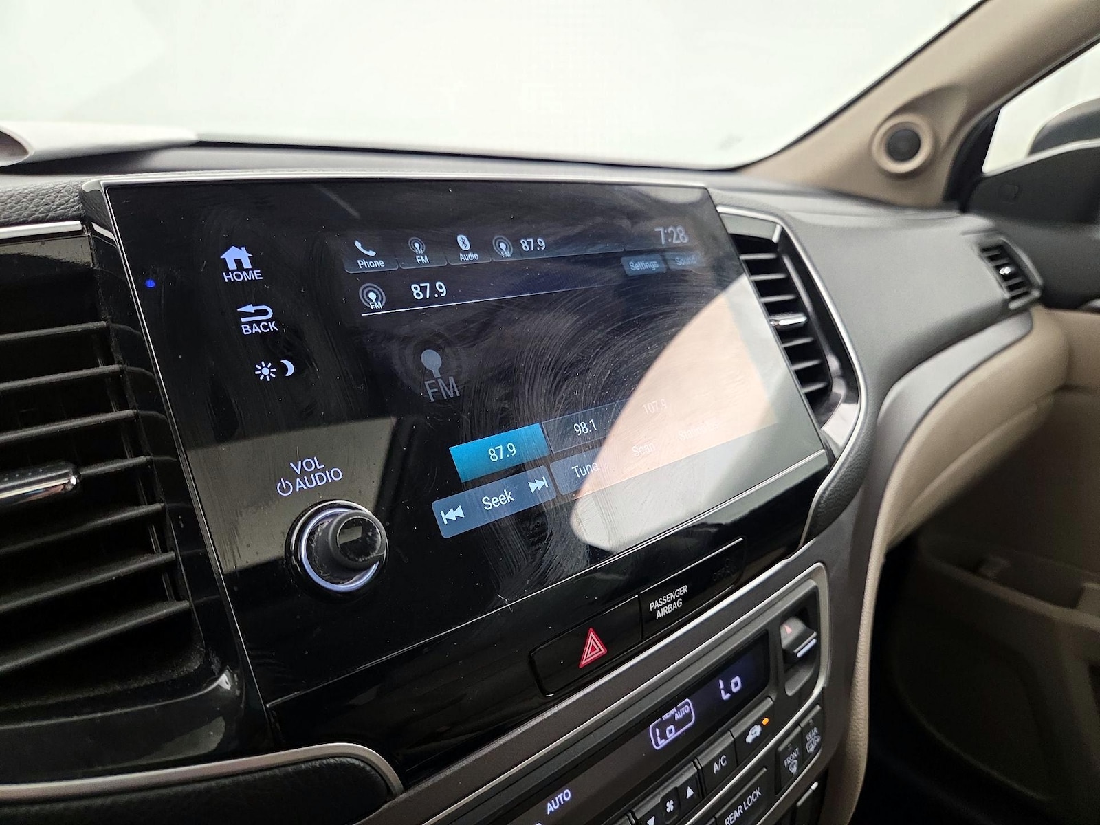 2019 Honda Pilot EX-L - Photo 16