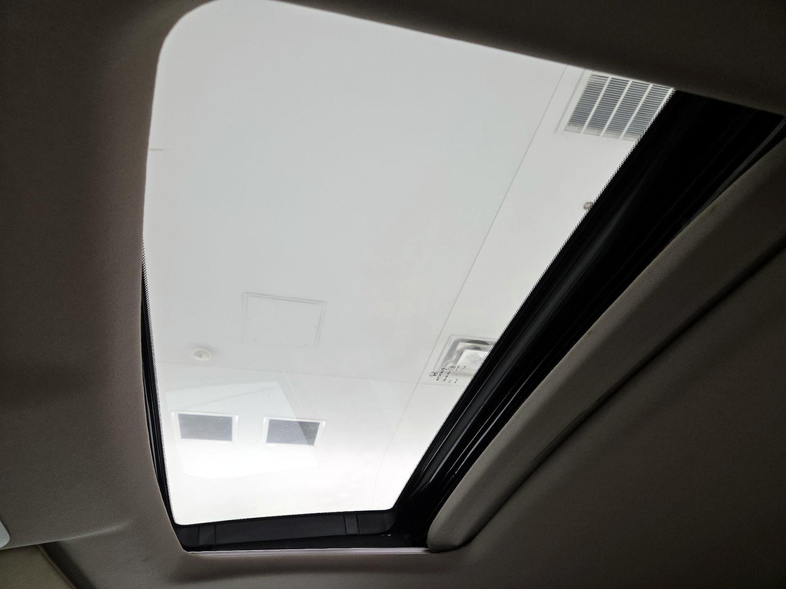 2019 Honda Pilot EX-L - Photo 20
