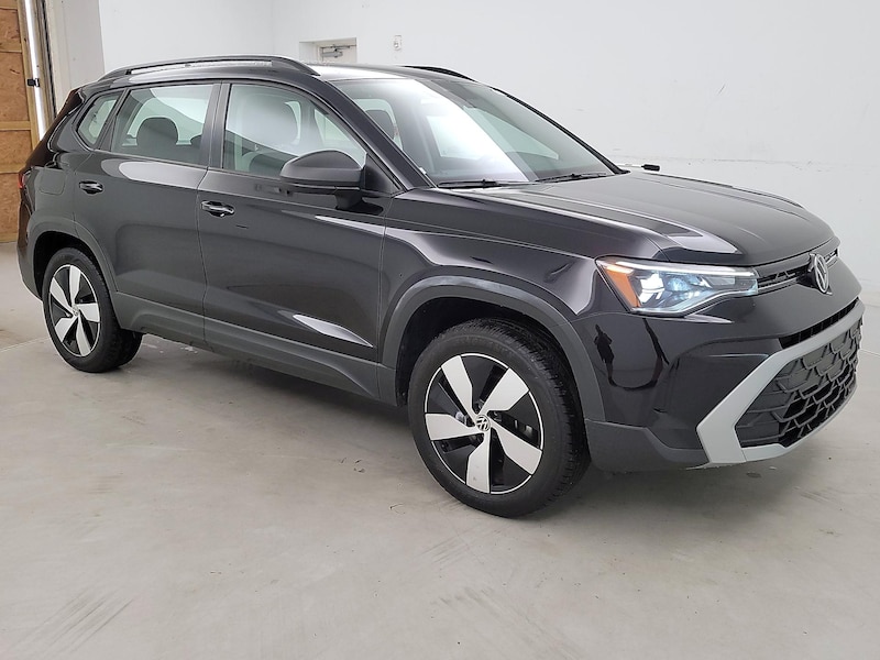 2025 Volkswagen Taos S