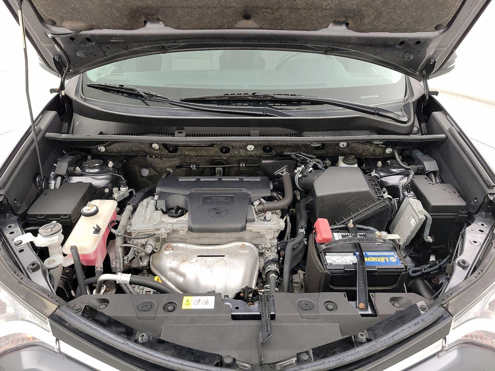 2017 Toyota RAV4 XLE - Photo 23