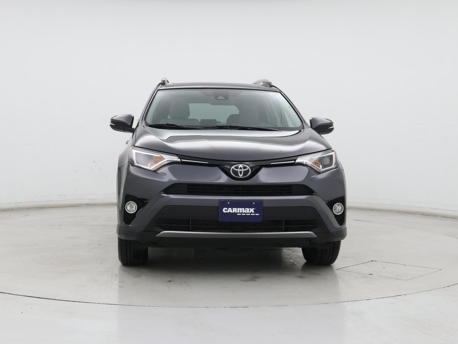 2017 Toyota RAV4 XLE - Photo 6