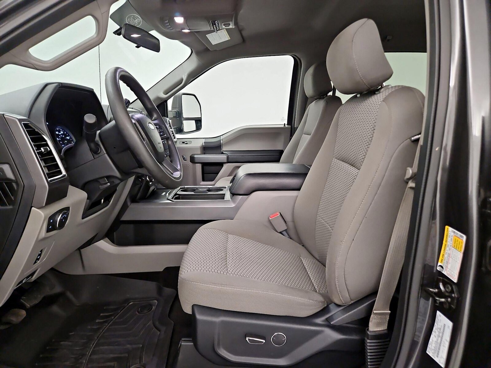 Power Seat(s) & Side Airbags