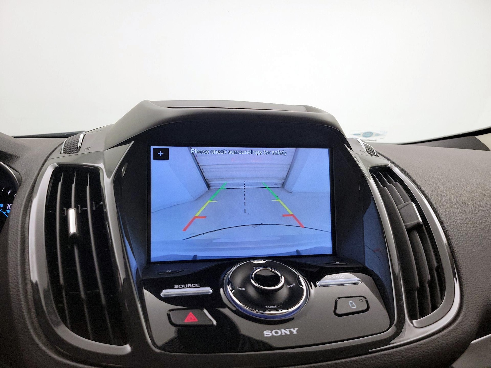 2016 Ford Escape Titanium - Photo 16