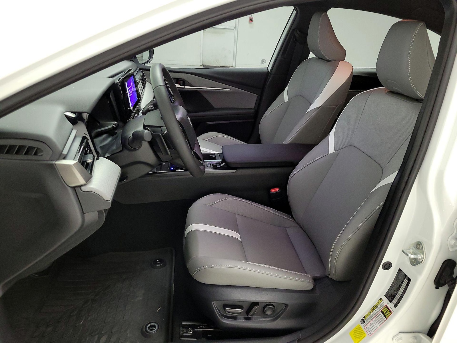 Power Seat(s) & Side Airbags