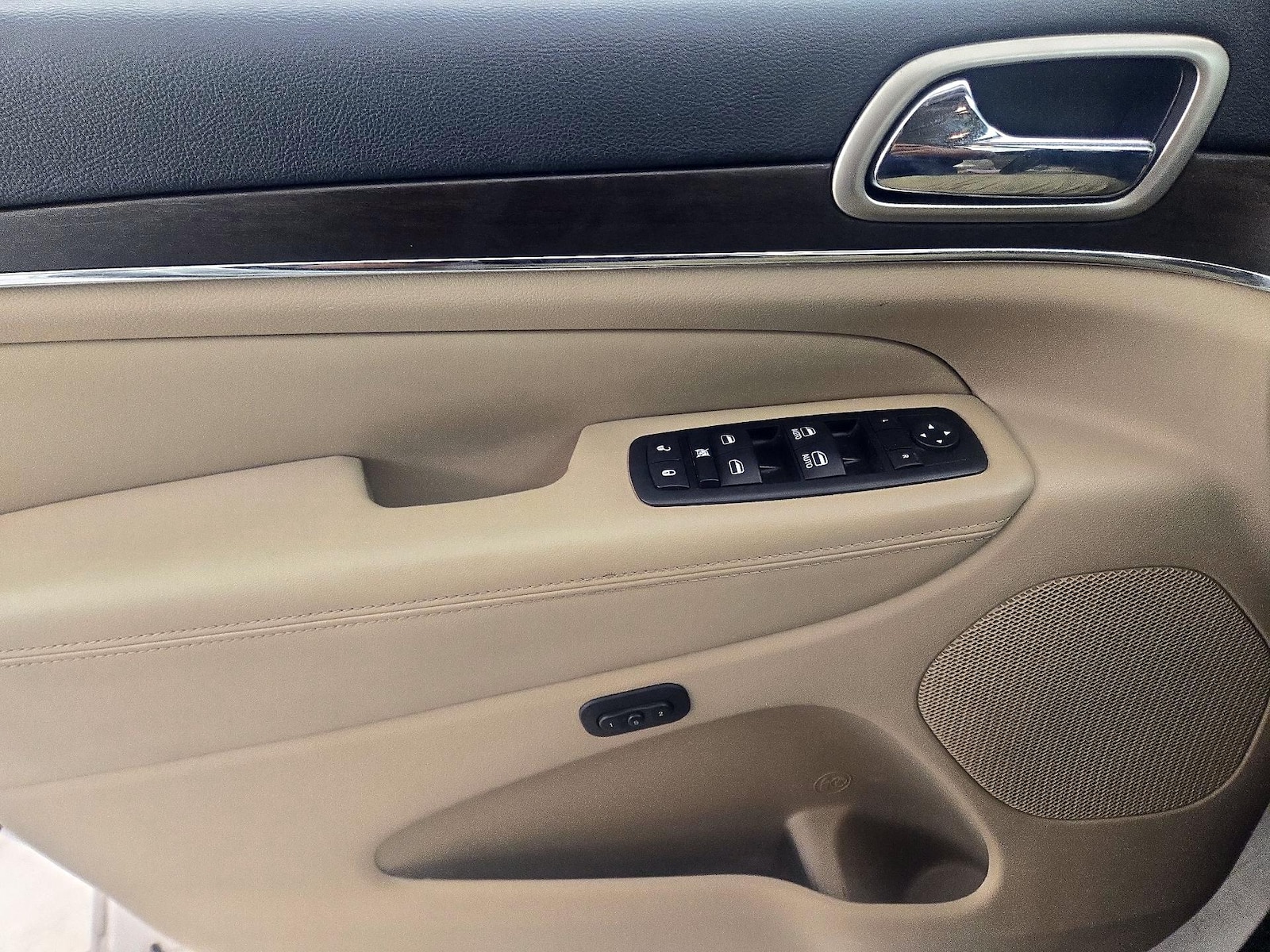2016 Jeep Grand Cherokee Limited - Photo 13