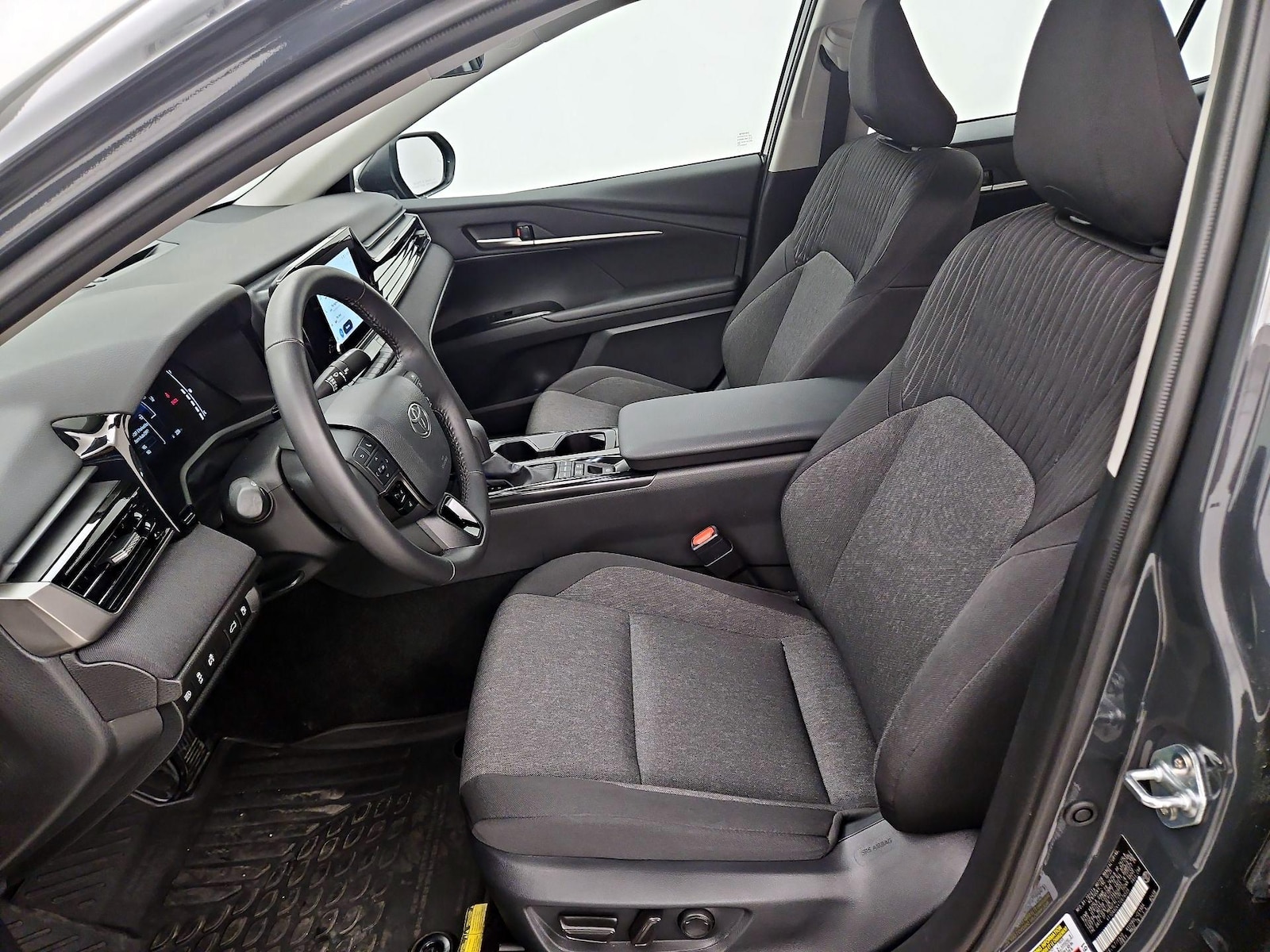 2026 Toyota Camry LE - Photo 12