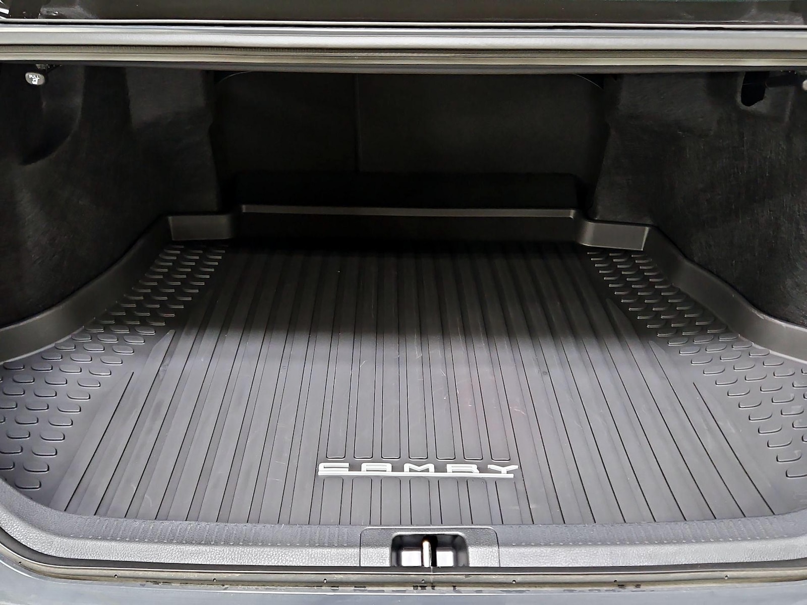 2026 Toyota Camry LE - Photo 21