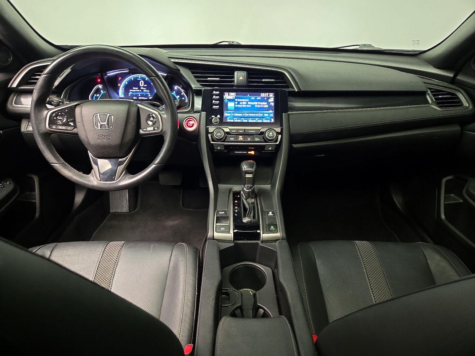 Apple CarPlay® & Android Auto™