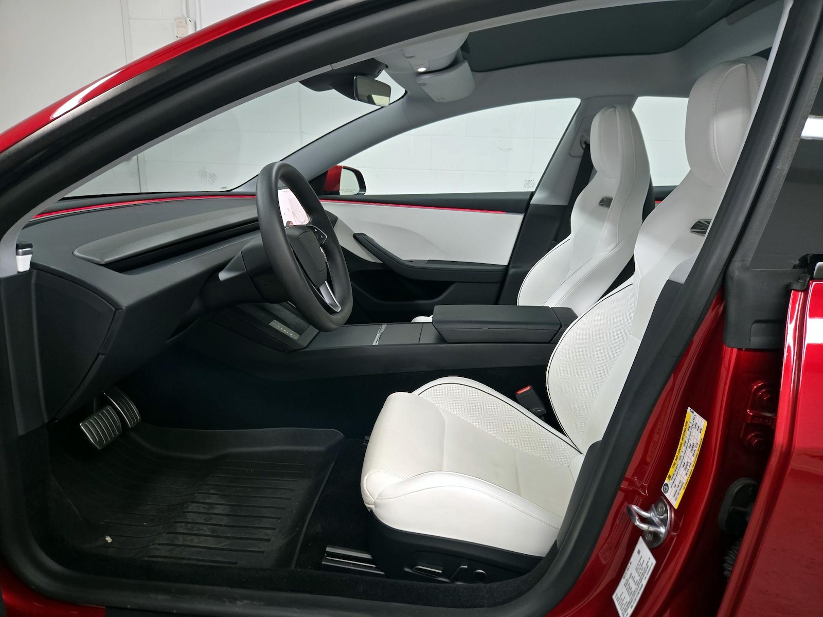 2025 Tesla Model 3 Performance - Photo 12