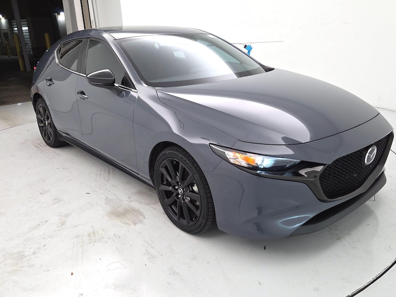 2025 Mazda Mazda3 Carbon Edition