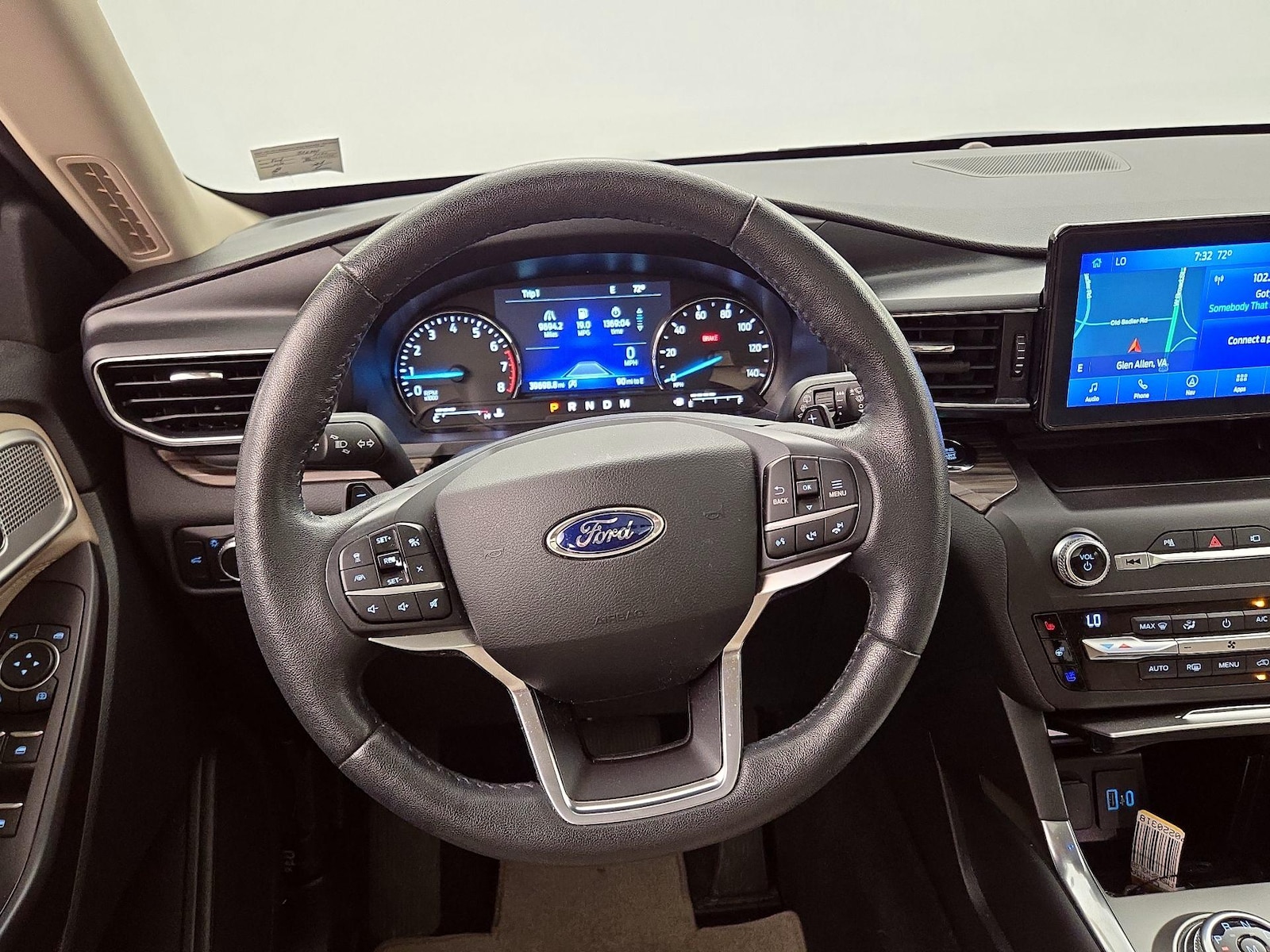 2020 Ford Explorer Limited - Photo 11