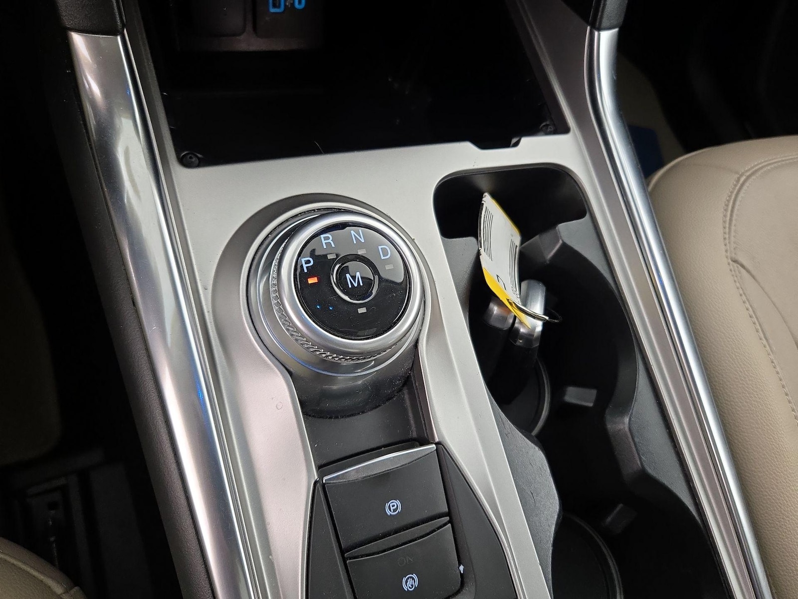 2020 Ford Explorer Limited - Photo 19