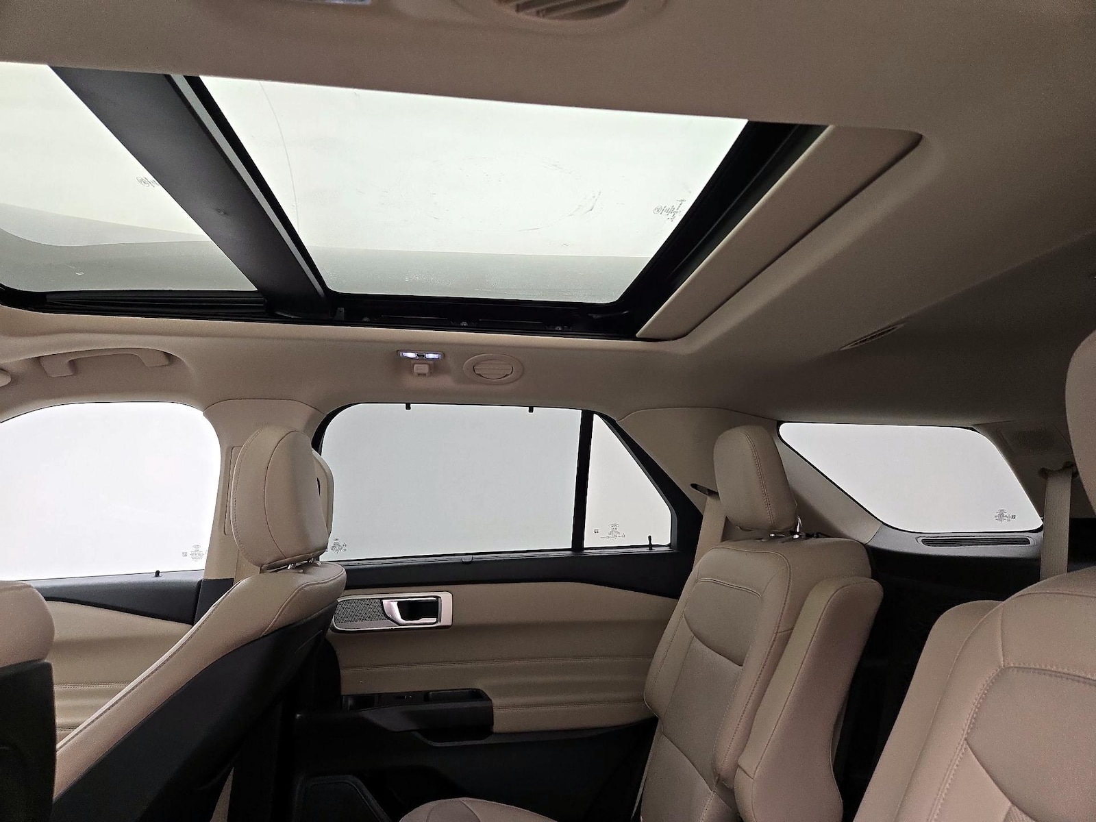 2020 Ford Explorer Limited - Photo 27