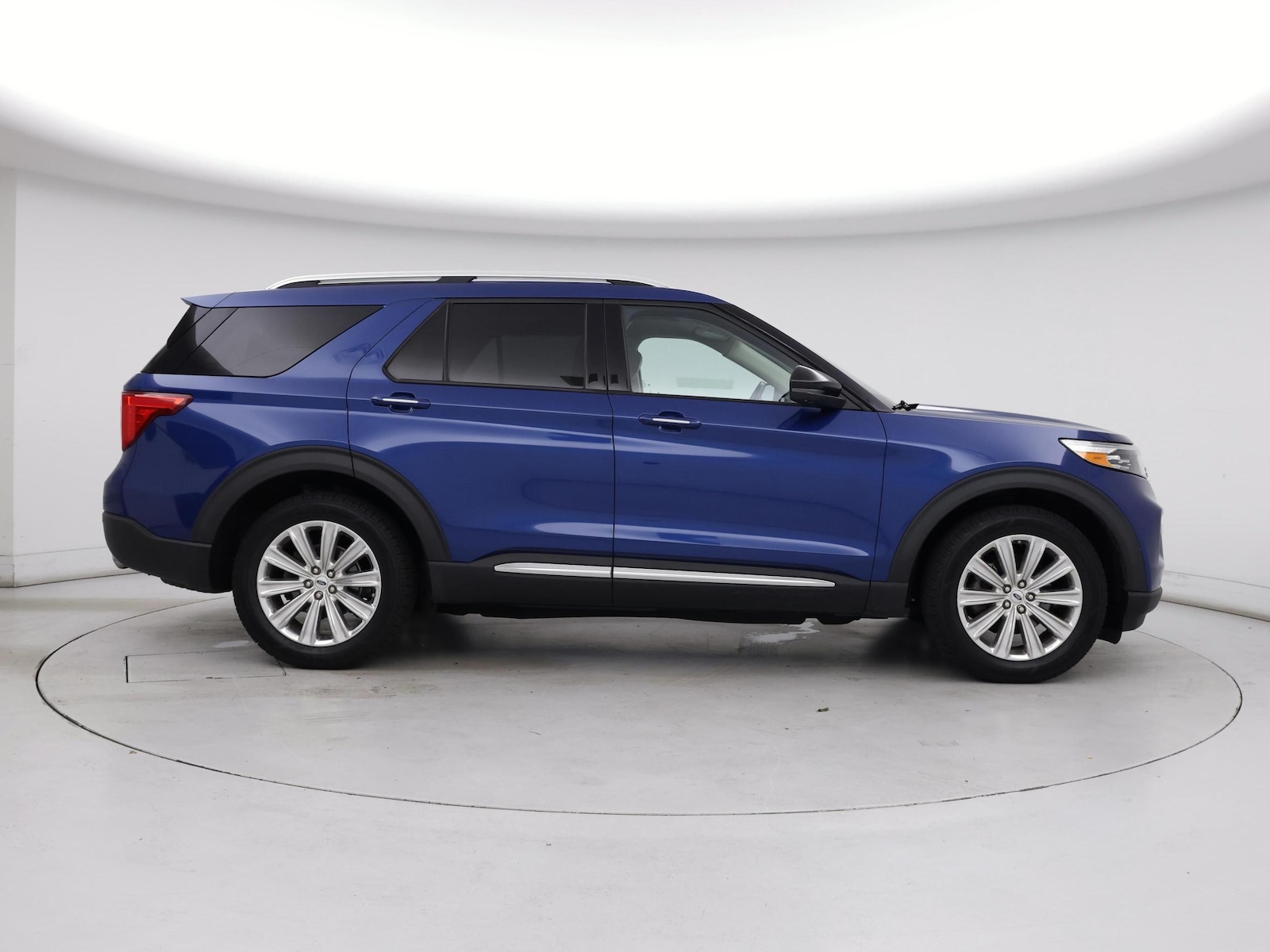 2020 Ford Explorer Limited - Photo 8