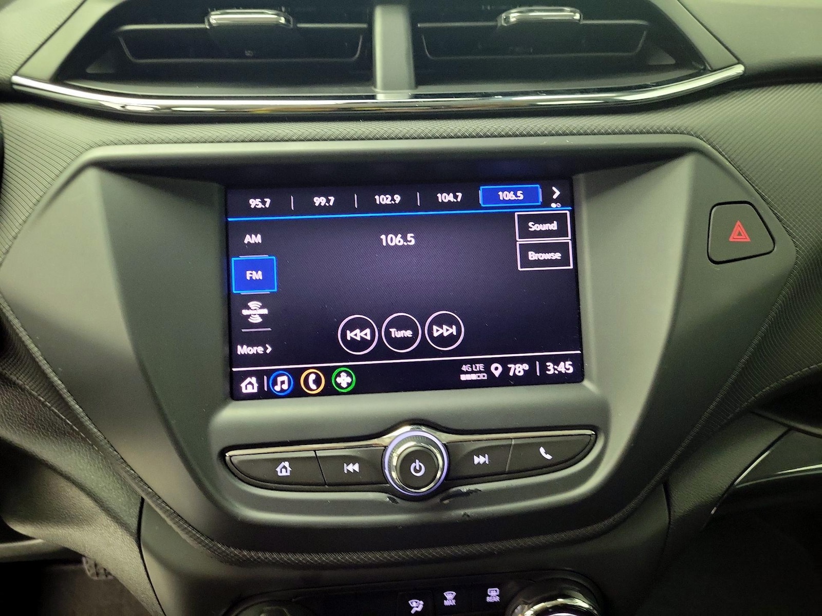 2023 Chevrolet TrailBlazer LS - Photo 16