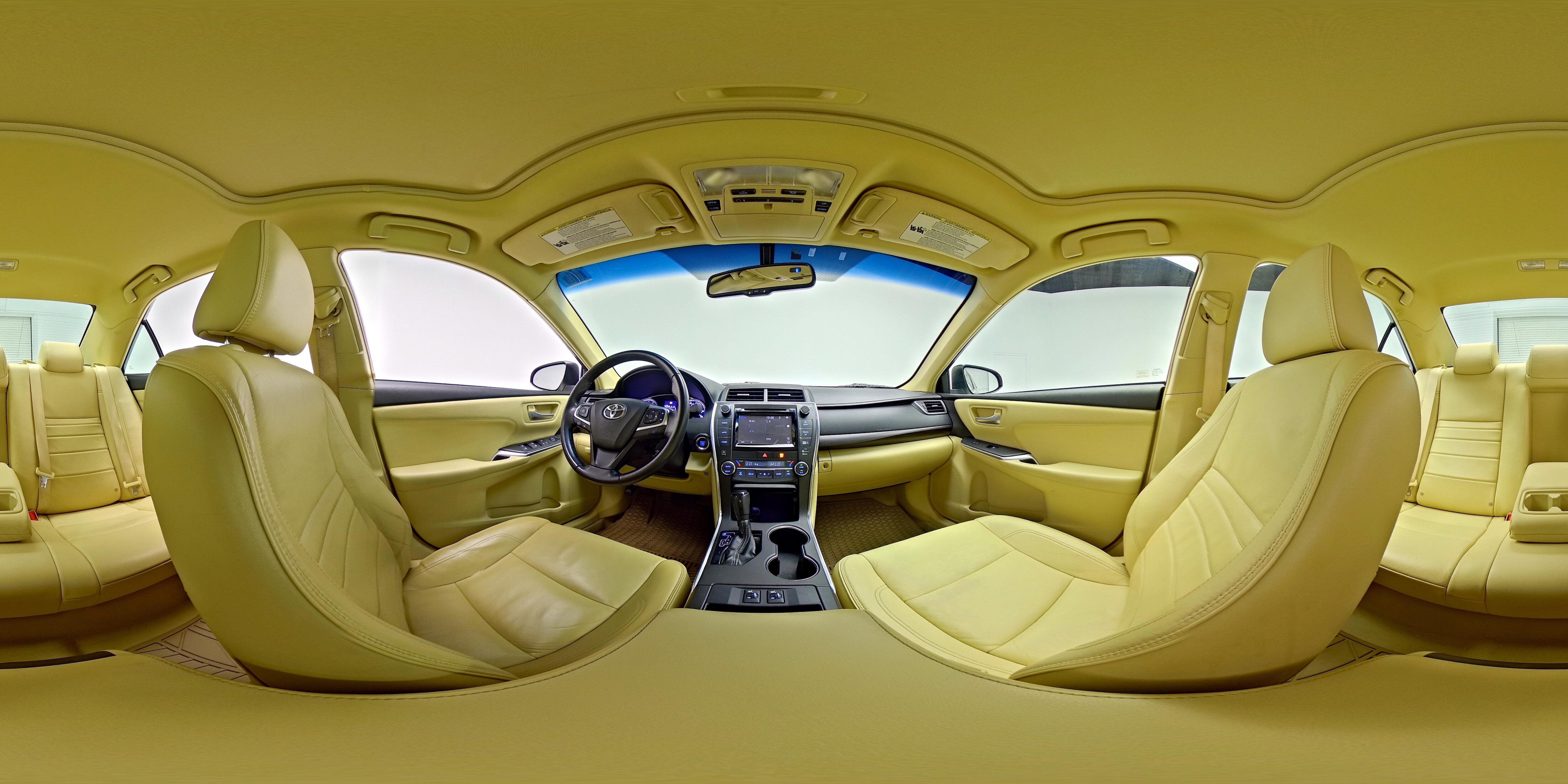 2015 Toyota Camry XLE - Photo 24
