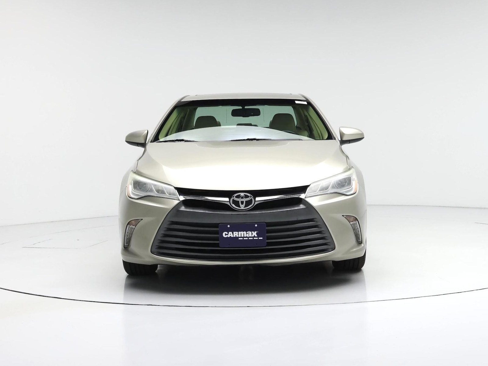 2015 Toyota Camry XLE - Photo 6