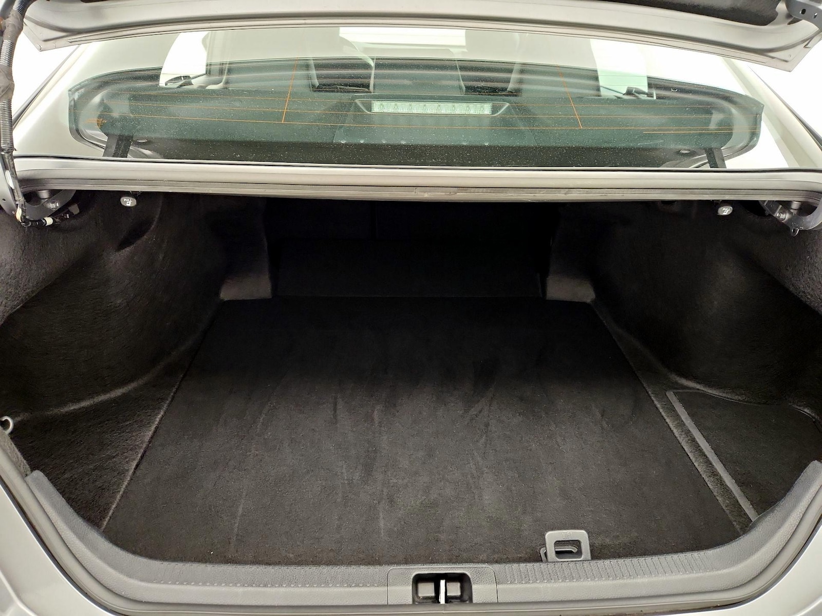 2025 Toyota Camry SE - Photo 22