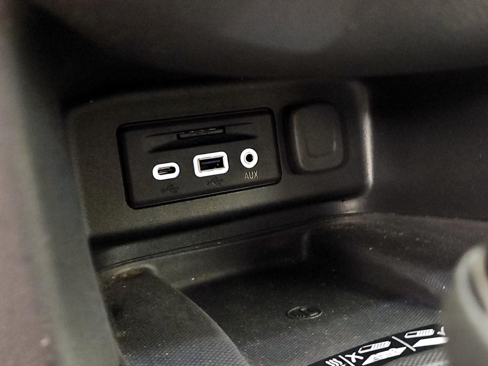2020 Chevrolet Equinox Premier - Photo 20