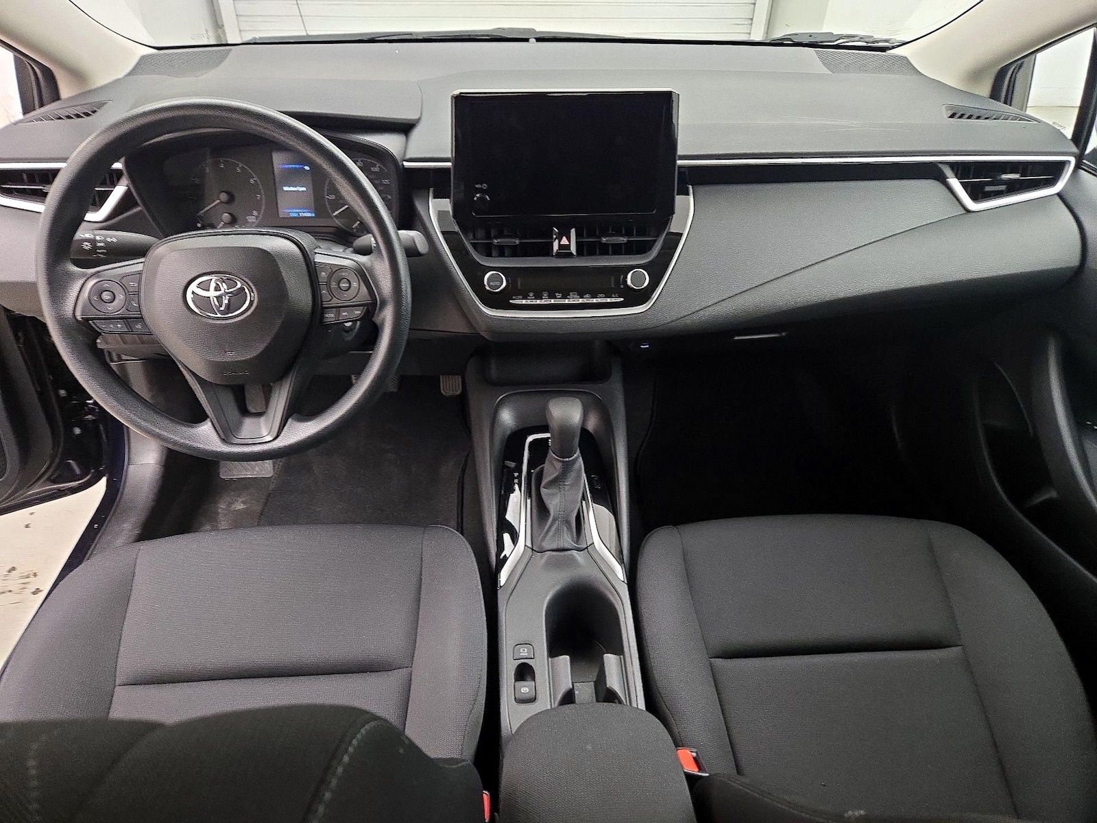 2024 Toyota Corolla LE - Photo 10