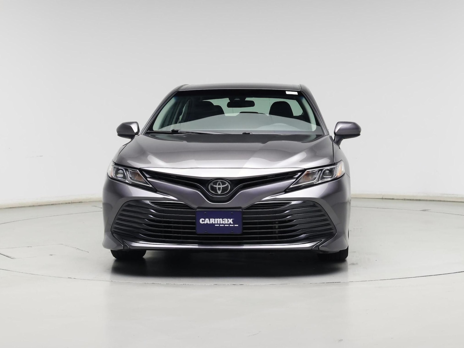 2018 Toyota Camry LE - Photo 6