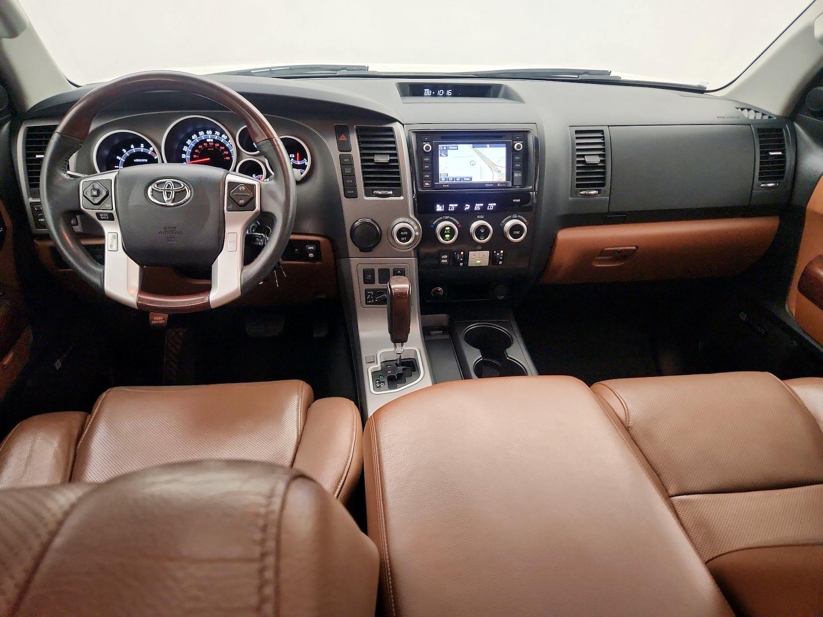 2016 Toyota Sequoia Platinum - Photo 10