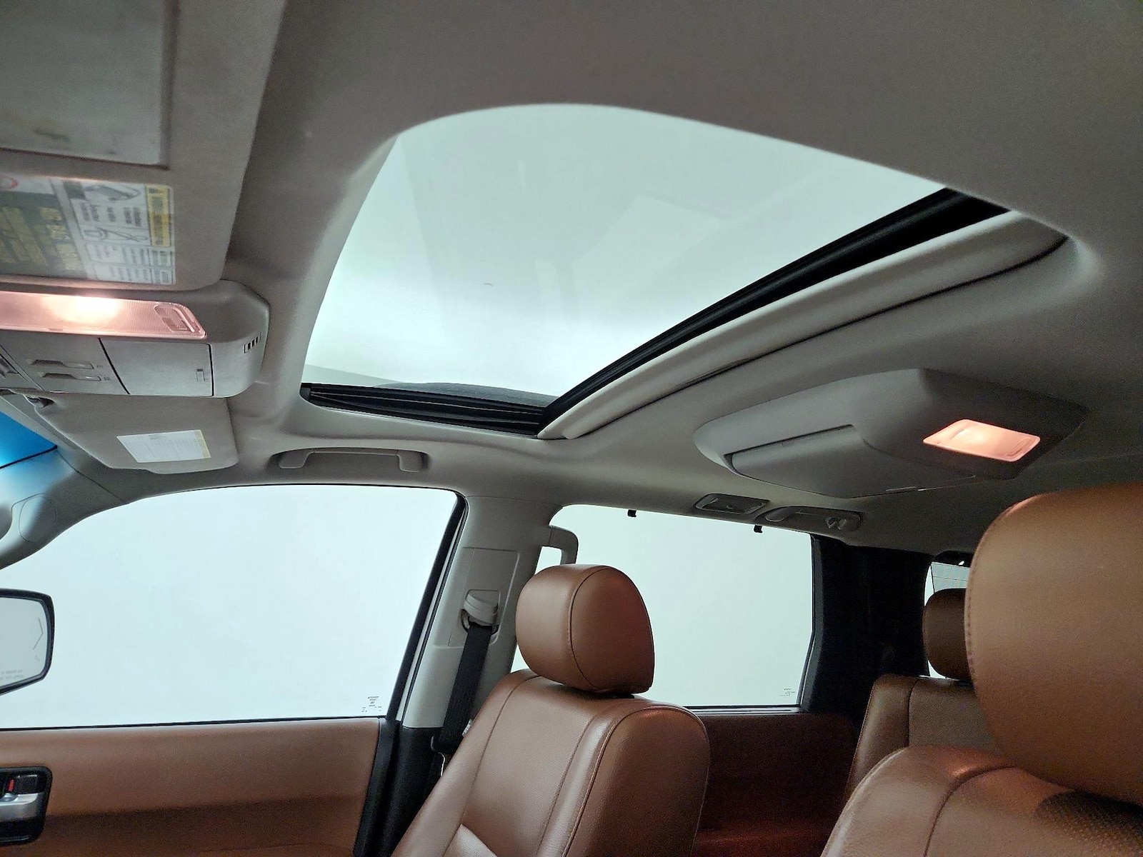 2016 Toyota Sequoia Platinum - Photo 21