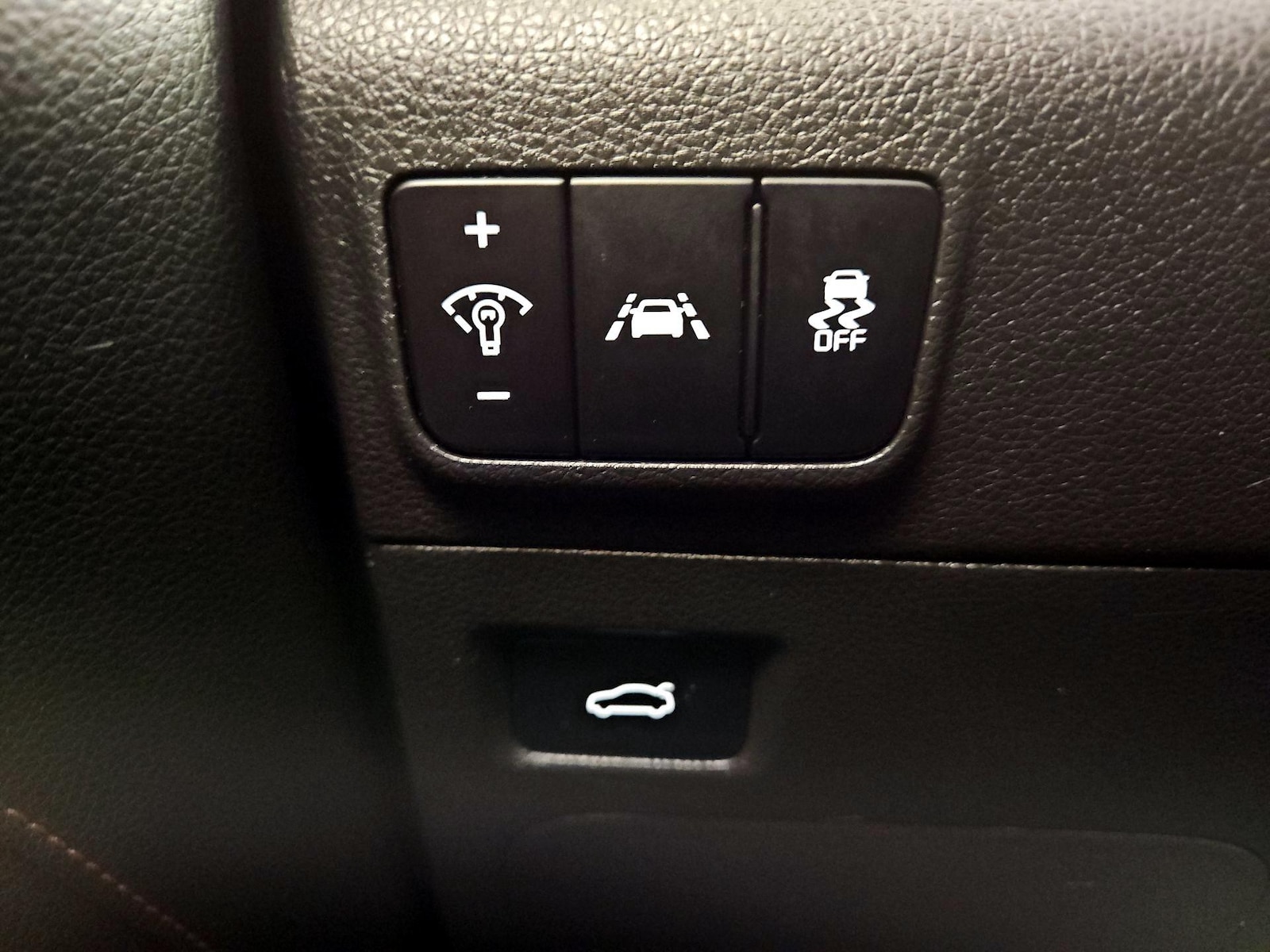 2022 Kia K5 GT - Photo 14