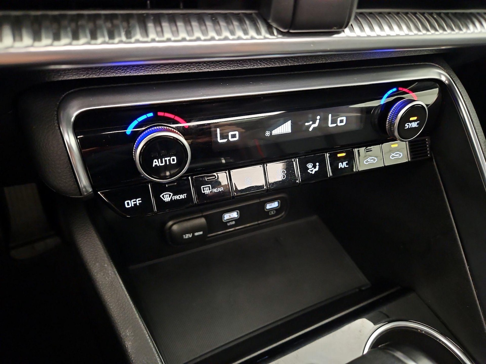 2022 Kia K5 GT - Photo 18