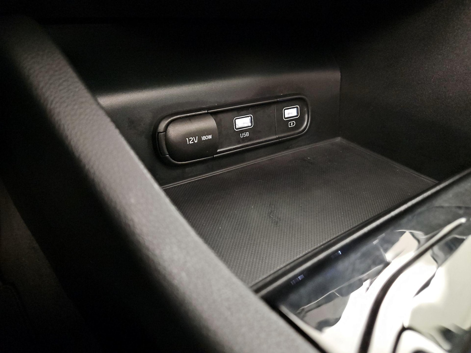 2022 Kia K5 GT - Photo 20