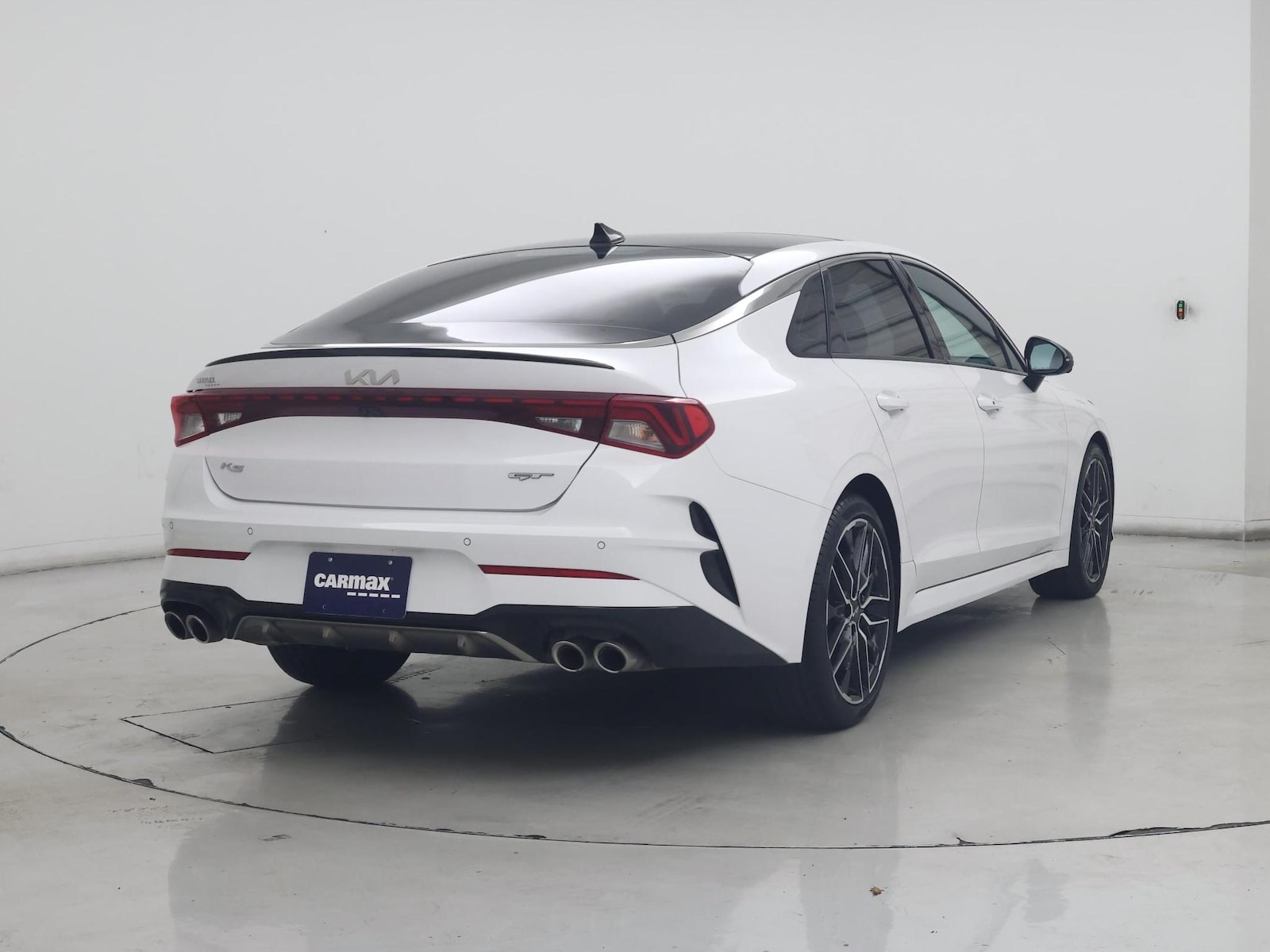 2022 Kia K5 GT - Photo 9