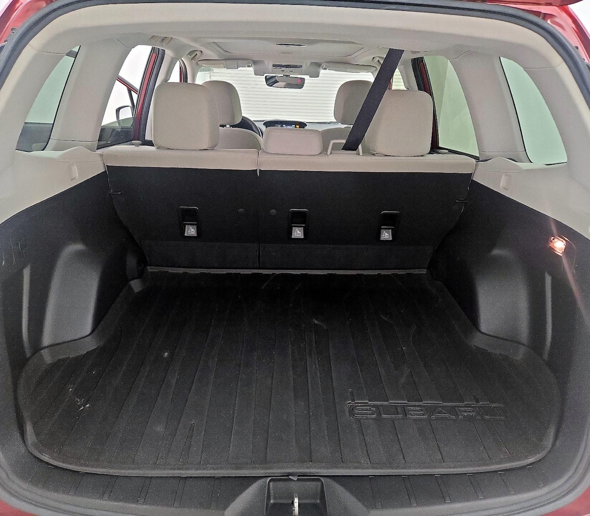 Trunk/Cargo (Seats Up)