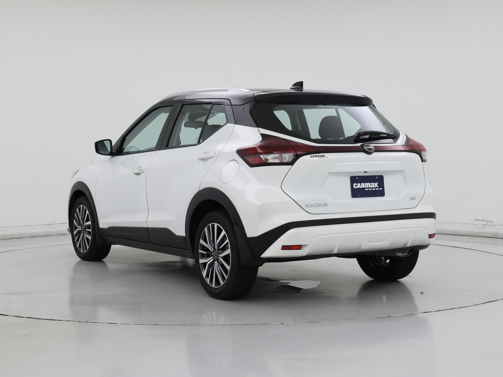 2024 Nissan Kicks SV - Photo 3